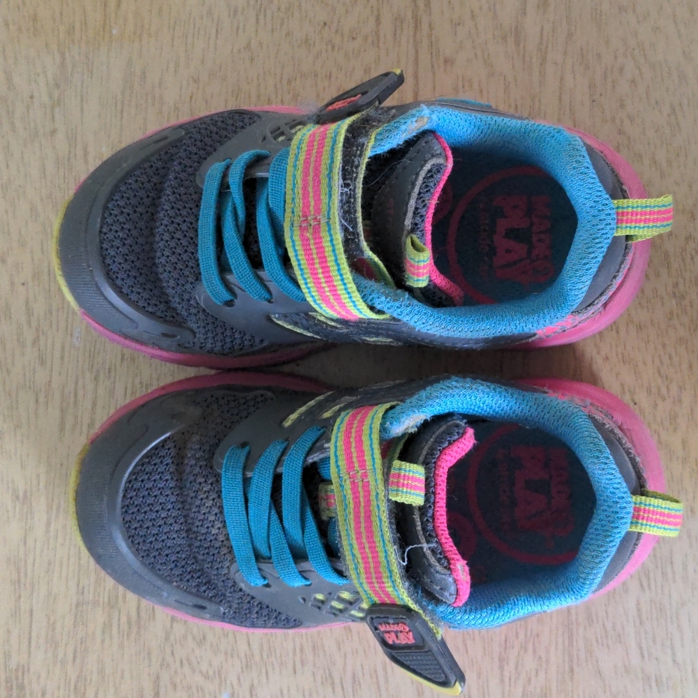 Stride rite made 2 play washable shoes 7M